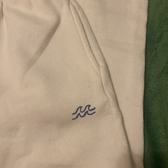 Billabong White Sweatpants - Picture 4 of 4